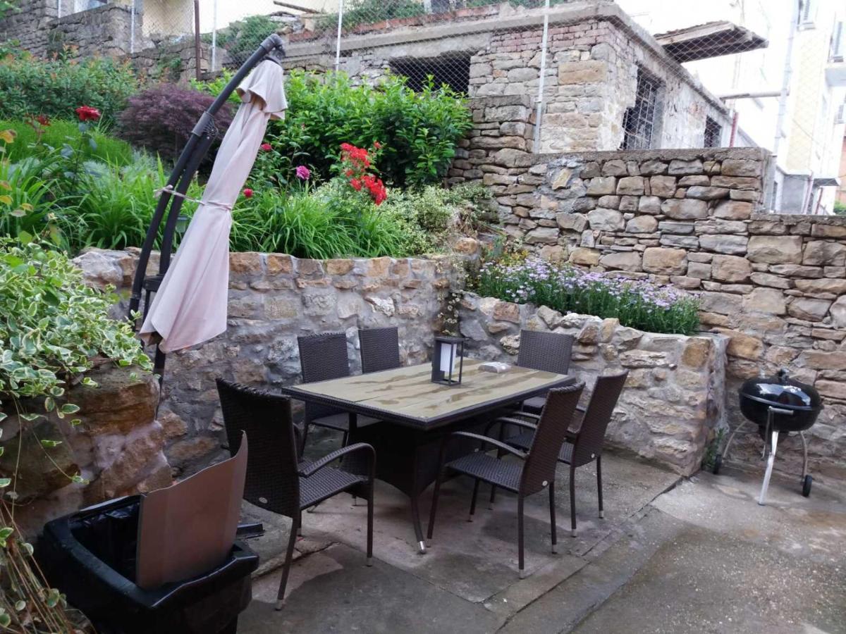 Vitality Guest House Veliko Turnovo Bagian luar foto